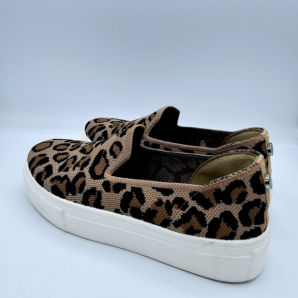 Steve Madden Mailer Knit Leopard Print Slip On Platform Shoes - Picture 5 of 10